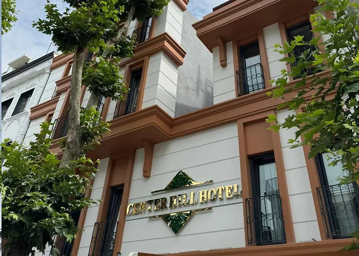Center Hill Suites